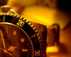 Bring Your Luxury Watch to Gems & Jewelry Inc. to Get Cash Now